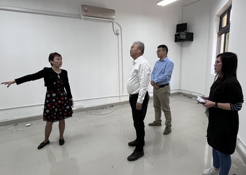 调研组到小谷围工疗站了解站点建设情况