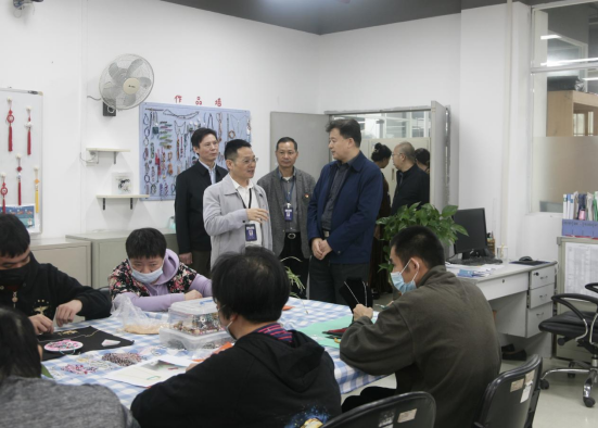广州市残联党组书记、理事长刘成勇到广州市残疾人就业培训服务中心调研408