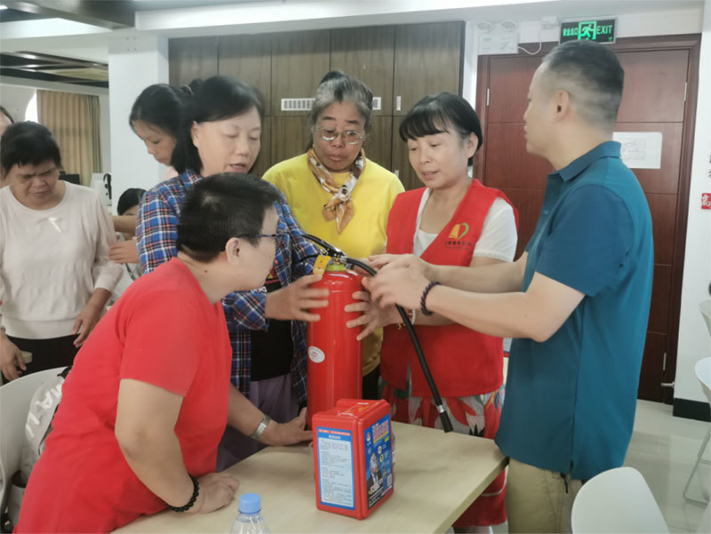 广州市盲人协会举办应急知识讲座活动267
